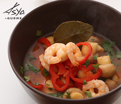 Acılı Ekşili Çorba (Tom Yum Goong)